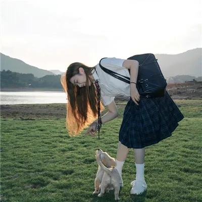 黑色五叶草